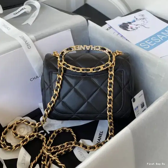 First Bag Ru CHANEL FLAP BAG 0512